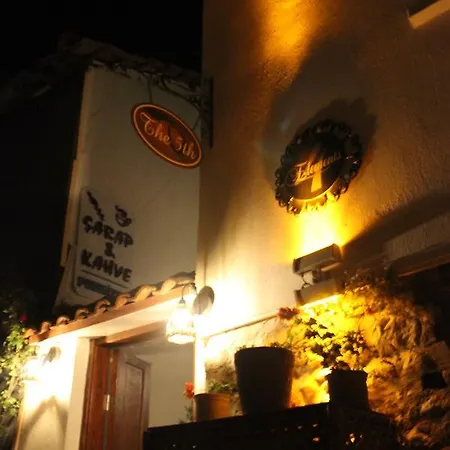 4 Element Otel Siğacık