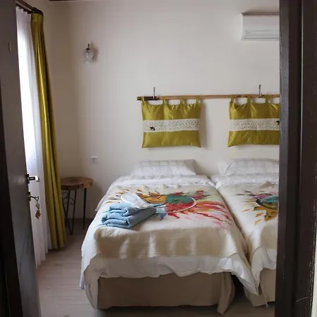 4 Element Szálloda *